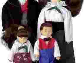 buy-handcrafted-miniature-dollhouse-dolls-at-real-good-toys