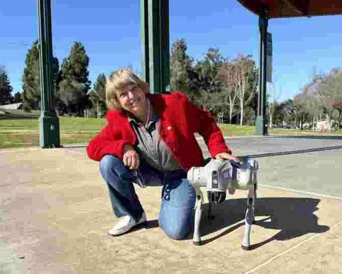 security-robots-from-toborlife-aiintelligent-protection-around