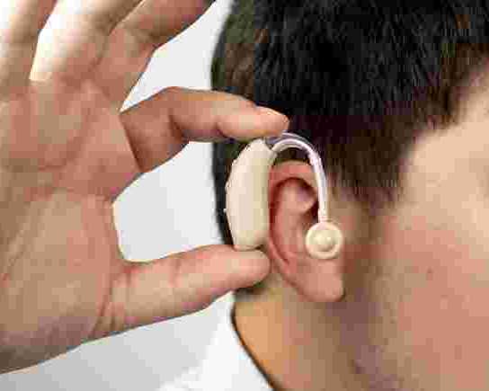 hearing-aids-for-improved-hearing-and-sound-clarity