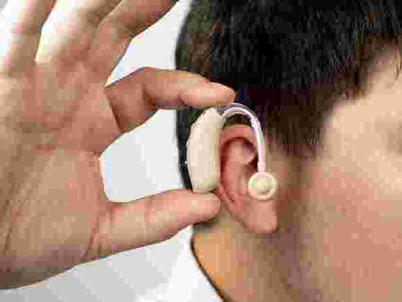 hearing-aids-for-improved-hearing-and-sound-clarity