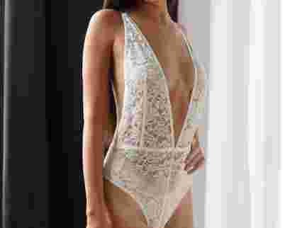 buy-luxury-lace-bridal-lingerie-for-brides-in-usa-by-tony-hamawy