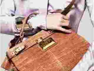handbag-cleaning-service-in-palm-harbor-small-0