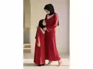 match-with-your-favorite-people-matching-family-outfits-small-1