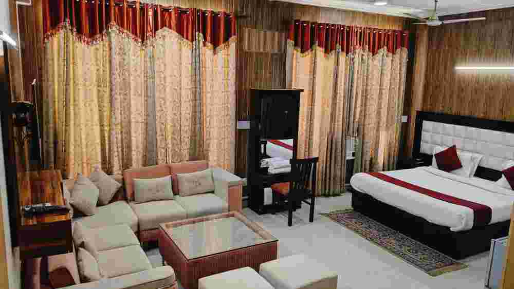 budget-hotels-in-noida-big-0