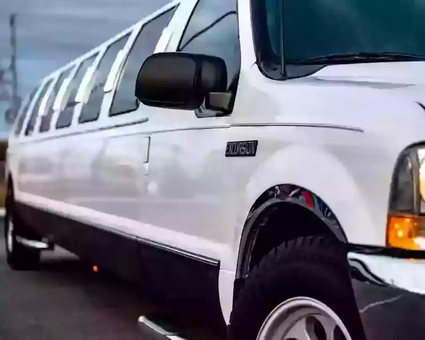 black-stretch-hummer-limo-philadelphia-pa