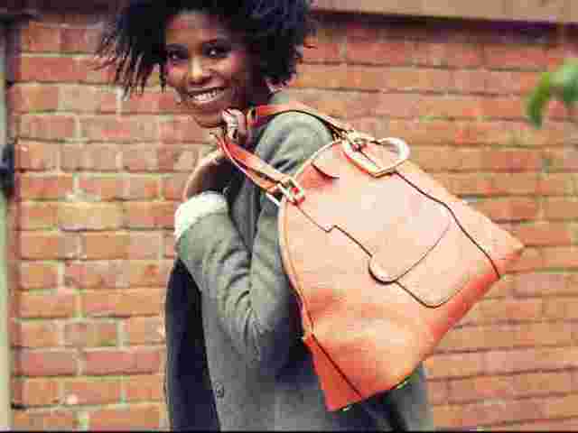 stylish-purse-hook-for-bar-keep-your-handbag-safe-off-the-floor