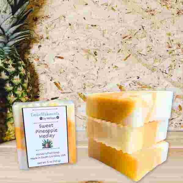 handcrafted-pineapple-soap-with-goat-milk-5-oz-big-0