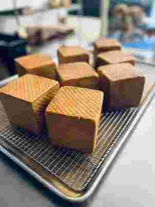 fresh-and-healthy-bread-options-in-palm-springs-big-0