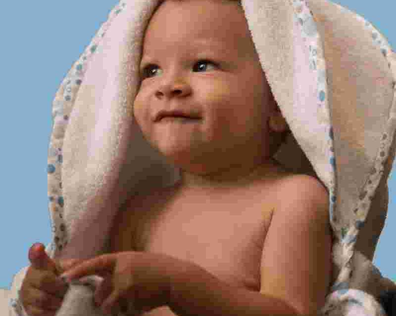 luxury-blue-hooded-baby-towel-for-fathers-day-2026-gift-guide