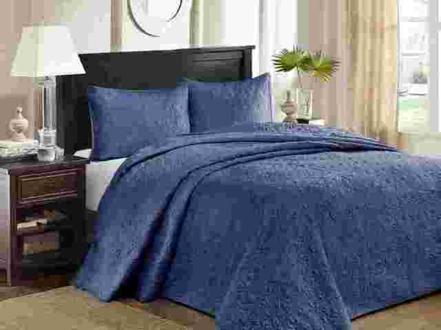 quebec-3-piece-quilted-reversible-bedspread-collection