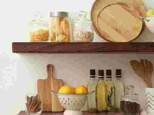 solid-wood-shelf-elegance-styles-for-stylish-interiors