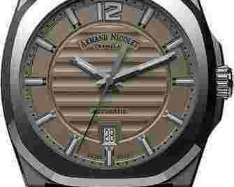 battle-of-the-affordable-titans-is-bulova-better-than-seiko