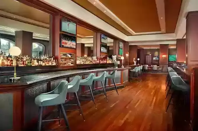 top-15-best-restaurants-in-davenport-big-0