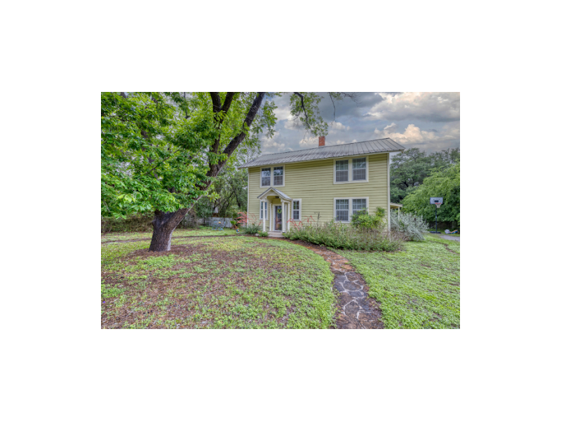 contact-real-estate-agent-uvalde-tx-small-0