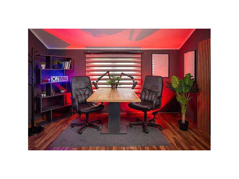 professional-podcast-studio-rental-in-houston-for-high-quality-productions-small-0