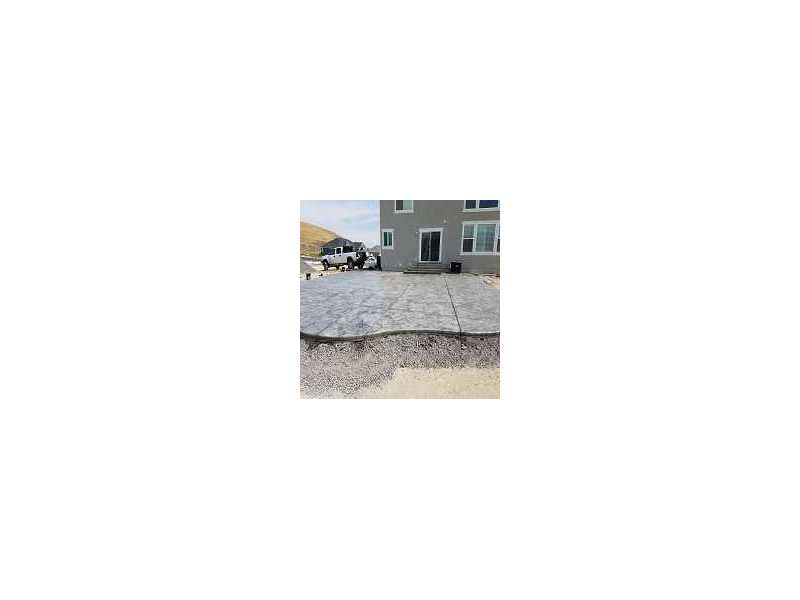 top-stamped-concrete-contractors-near-you-small-0
