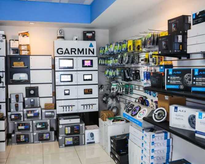 marine-tech-miami-garmin-jl-audio-starlink-experts