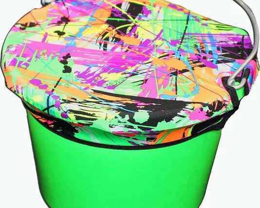horse-feed-bucket-water-bucket-durable-feed-pails