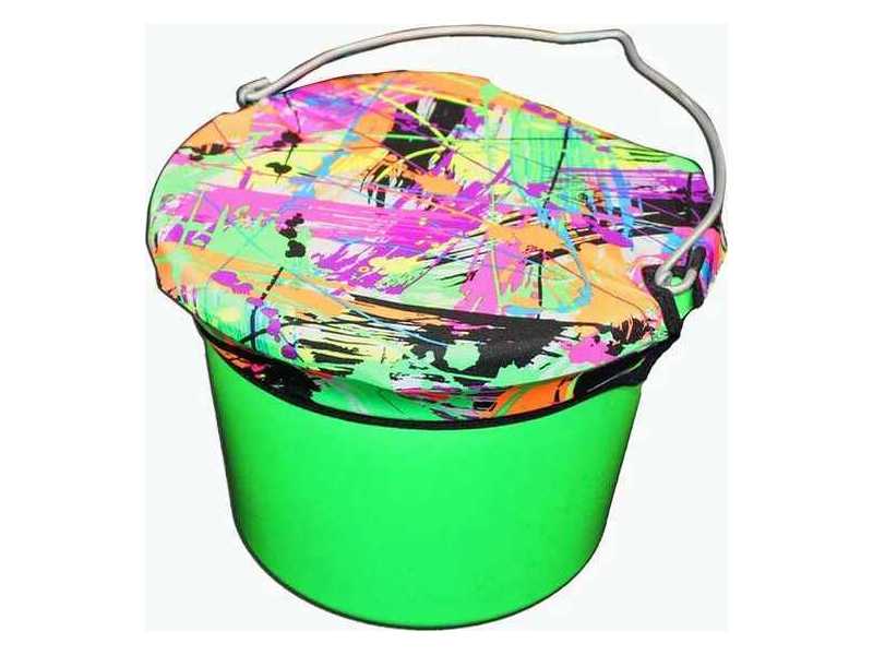 horse-feed-bucket-water-bucket-durable-feed-pails-small-0