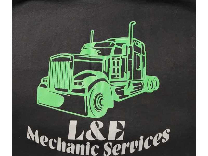 trusted-semi-mechanic-in-modesto-for-reliable-fleet-service-small-0