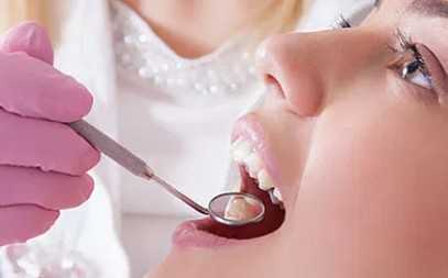 professional-teeth-whitening-in-shrewsbury-for-safe-results-big-0
