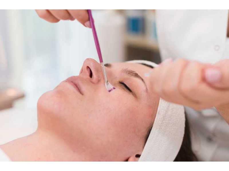 reveal-smoother-brighter-skin-with-a-dermaplaning-facial-small-1