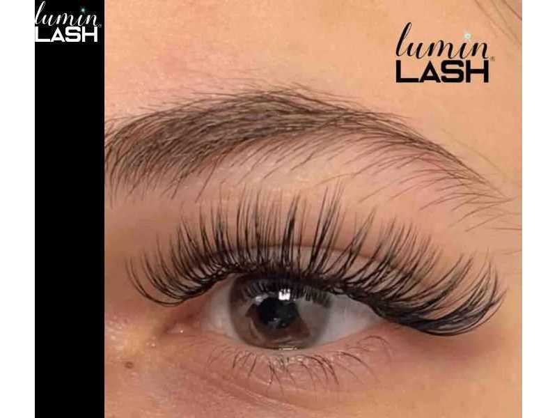 trusted-eyelash-extension-fulshear-tx-lash-experts-small-0