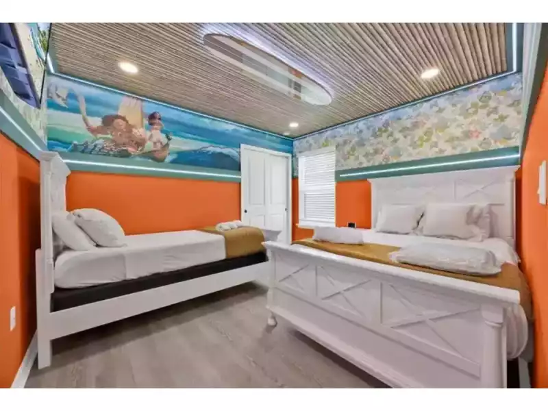 resort-in-clermont-near-disney-small-1