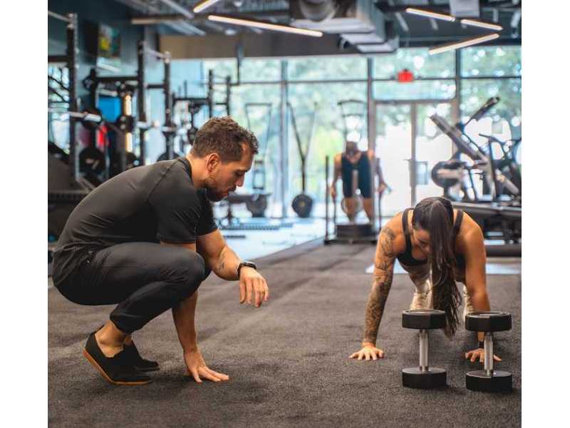 how-do-i-prepare-for-my-first-beginners-pilates-class-small-0