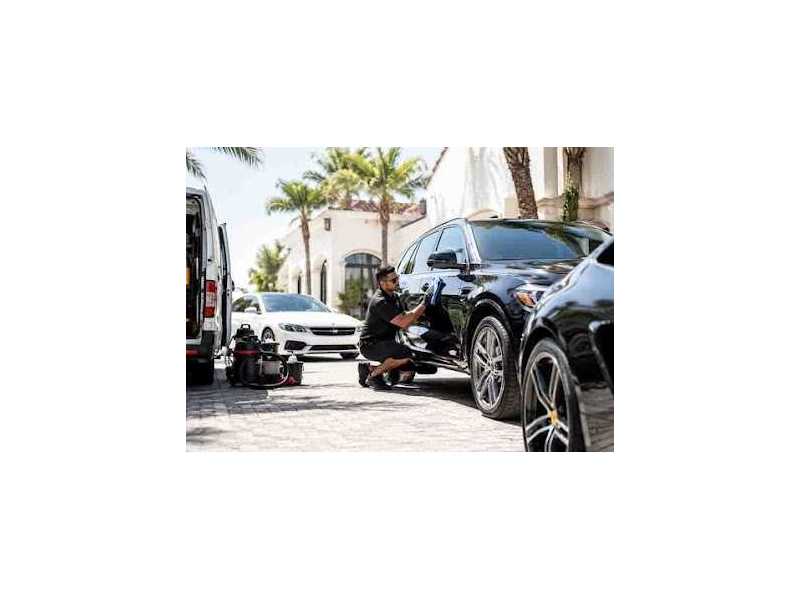 professional-car-detailing-services-in-windermere-lake-mary-small-0