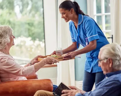 in-home-care-near-me-providing-personalized-senior-support