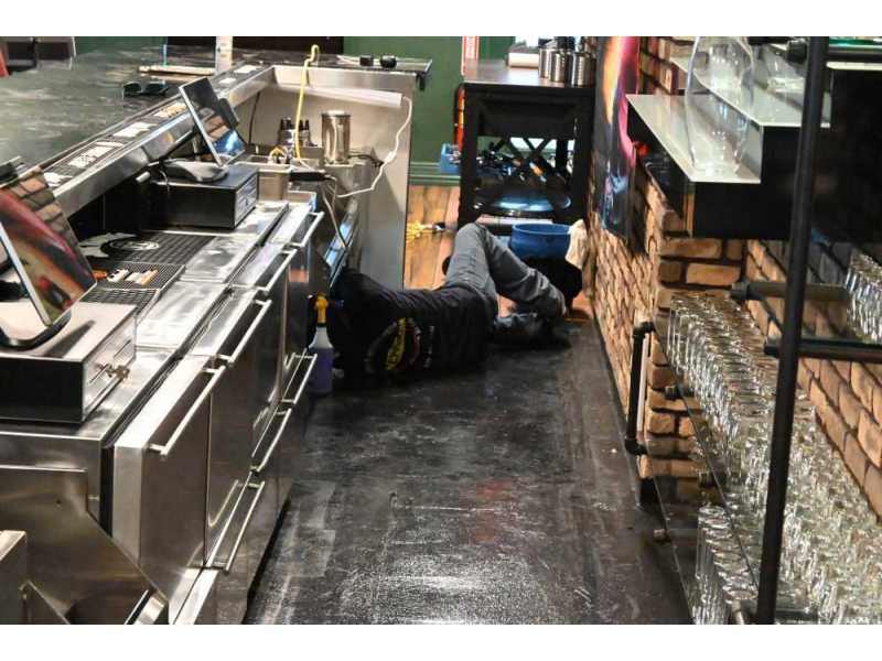 reliable-cleaning-support-for-humble-businesses-small-0