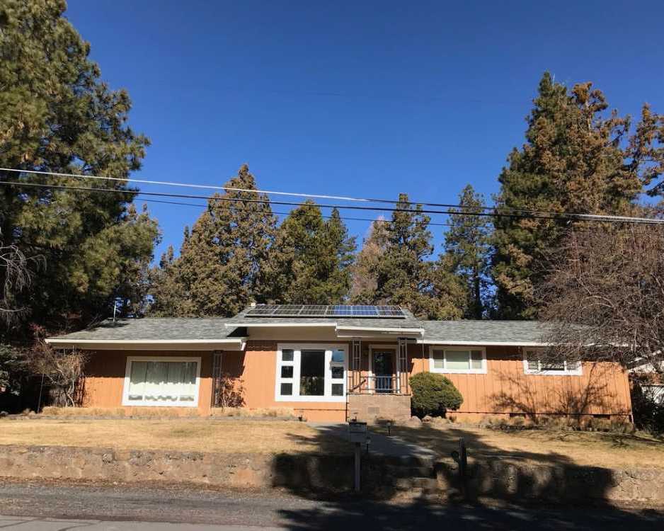 west-hills-neighborhood-in-bend-oregon