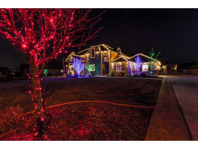 companies-that-hang-christmas-lights-in-clifton-small-0
