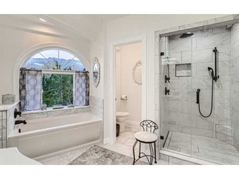 expert-bathroom-remodel-sammamish-wa-services-small-0