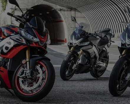 aprilia-tuono-v4-1100-factory-ultimate-naked-sportbike