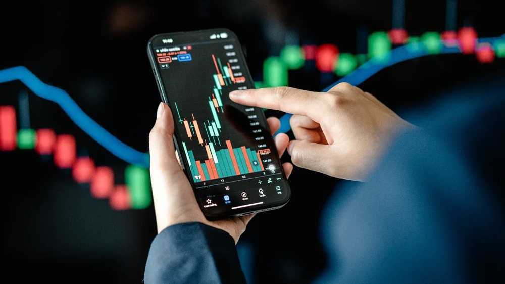 online-trading-platform-with-advanced-charting-tools-trade-bazzars-big-0