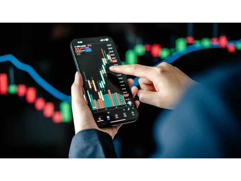online-trading-platform-with-advanced-charting-tools-trade-bazzars-small-0