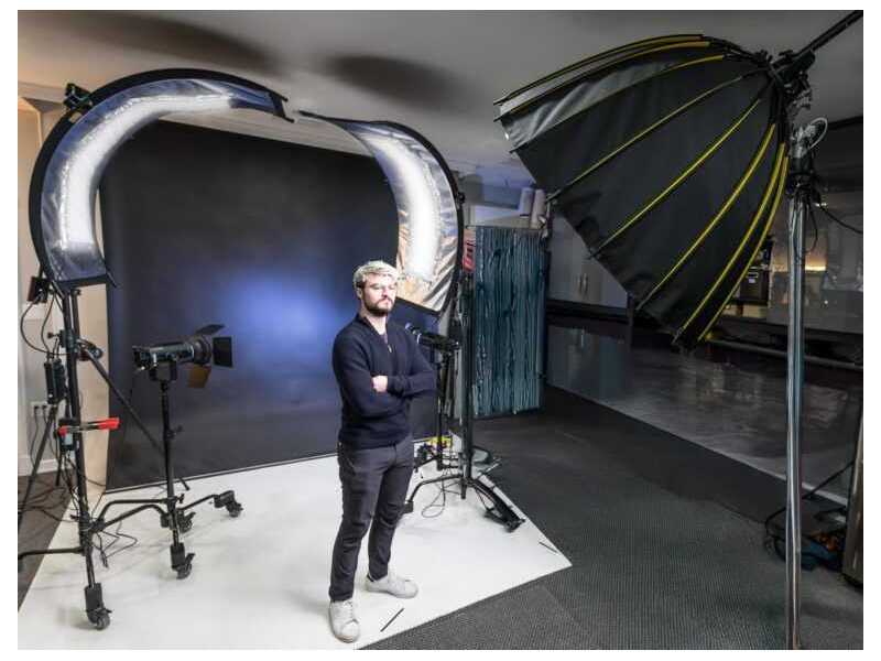 business-portraits-that-elevate-your-professional-brand-small-0