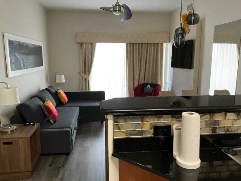 group-vacation-homes-orlando-fl-small-1