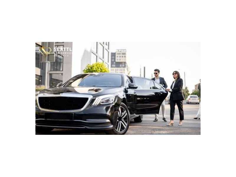 airport-transportation-seattle-for-safe-and-timely-service-small-0