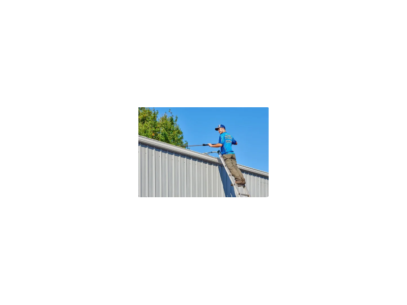 rain-gutter-cleaning-livermore-ca-small-0