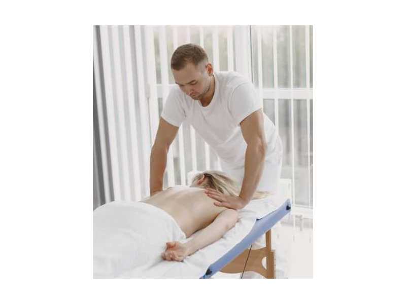 private-massage-therapist-chicago-small-0