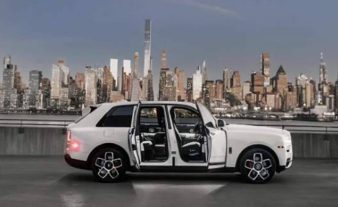 book-ct-limousine-service-for-comfortable-and-stylish-travel-big-0