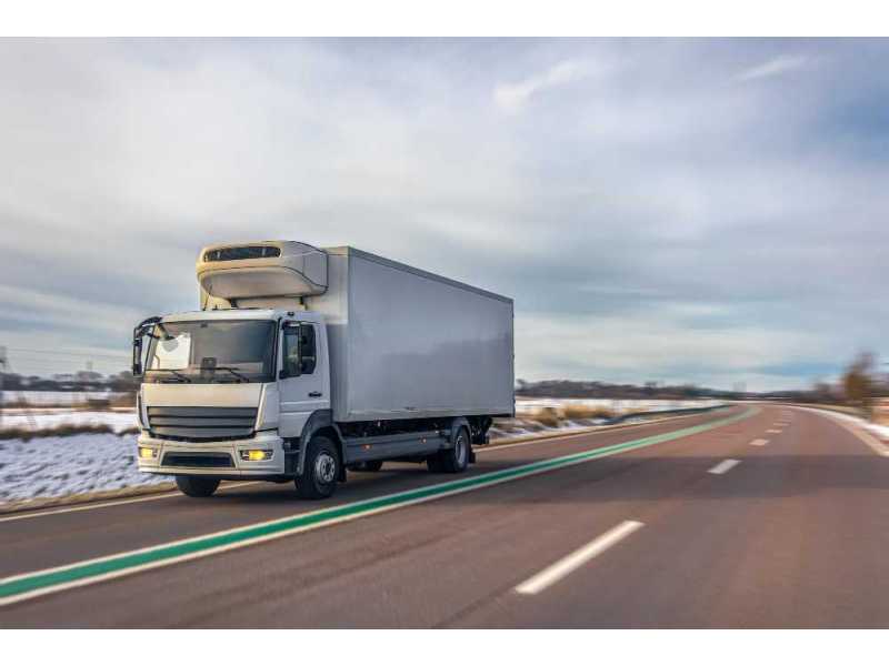 reliable-electric-box-trucks-for-sale-and-rental-solutions-small-1