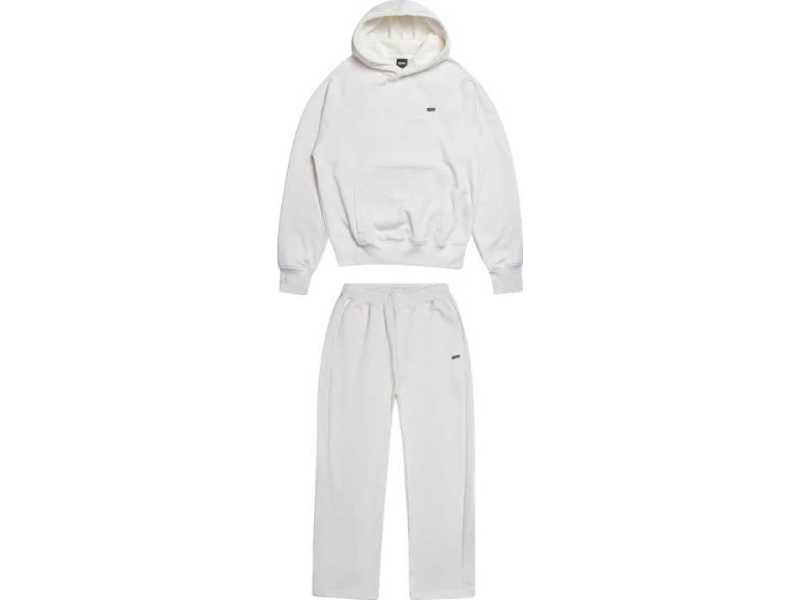 6pm-premium-streetwear-official-store-small-0