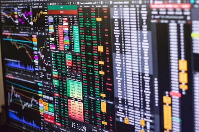 short-iron-condor-strategy-vs-neutral-iron-butterfly-trade-big-0