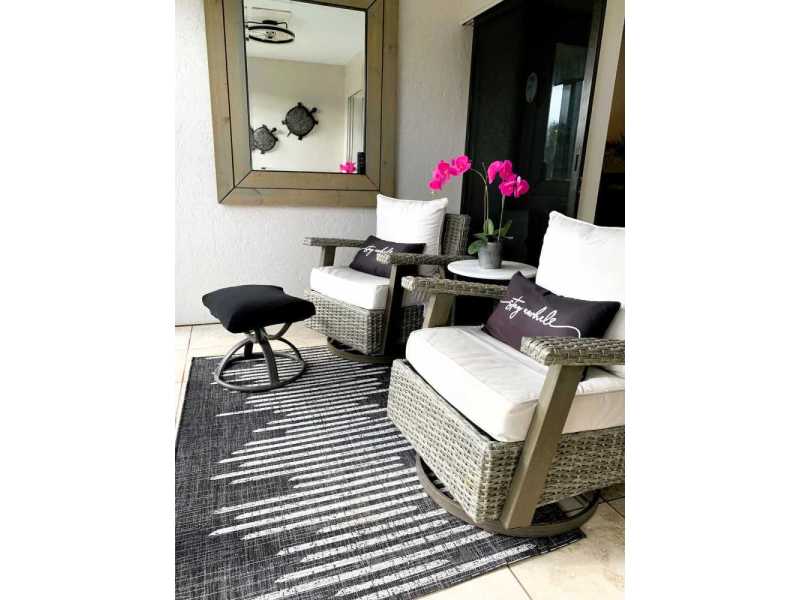fort-myers-beach-condo-rentals-for-family-vacations-small-1