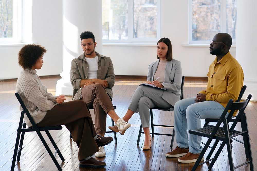 express-yourself-freely-at-arise-vent-group-session-in-arlington-big-0