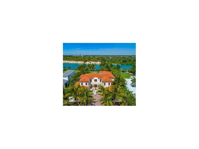 affordable-palm-beach-yacht-rental-for-any-occasion-small-0
